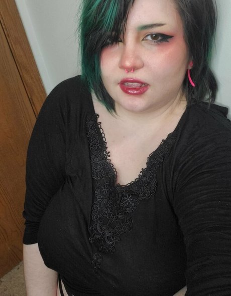 awoo exe onlyfans sexy