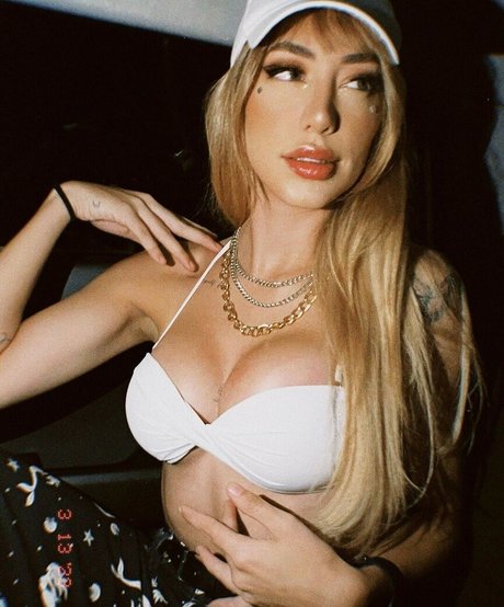 Nicole Louise only fans leak