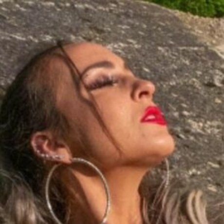 Megi Knuplez onlyfans nude photos