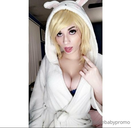 alienonearth onlyfans naked leaked