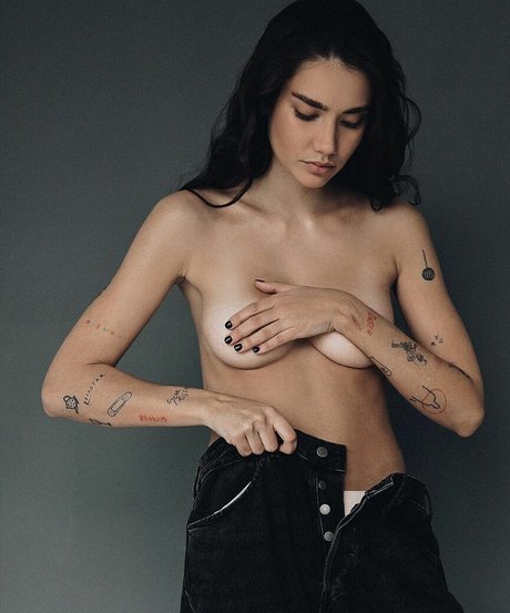 Karina Istomina onlyfans gratis