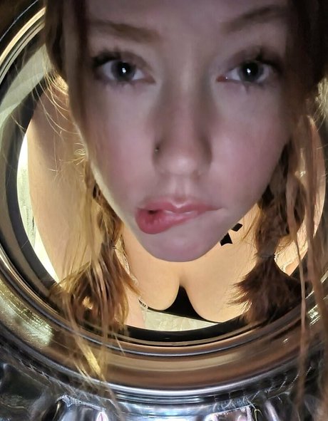 Sadie Safir nude onlyfans leaks