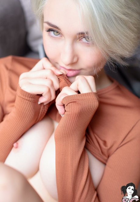 riiaasg topless onlyfans