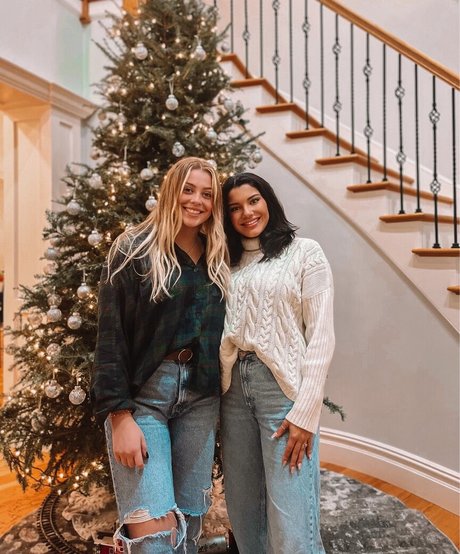 Hannah Malvone onlyfans explicit content