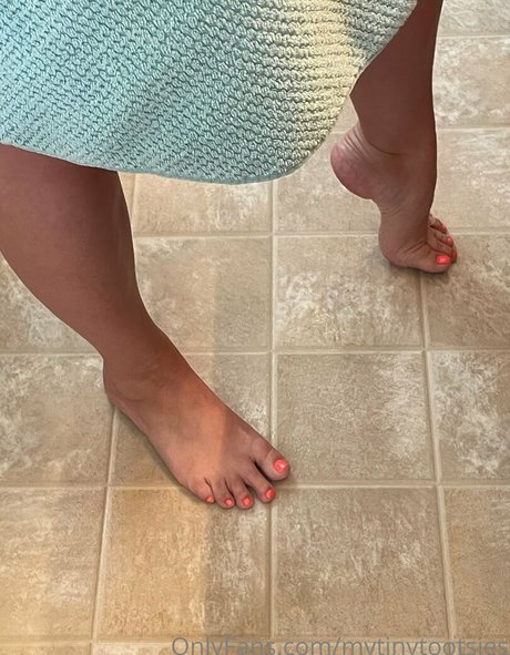 mytinytootsies leaked onlyfans nudes