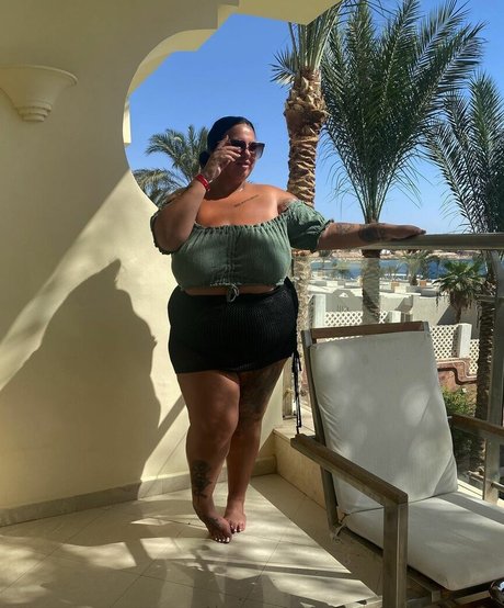 meg bxxx is on onlyfans