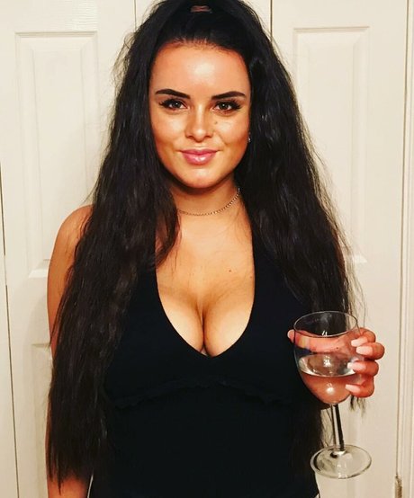 Kirsty Brittain leaked only fans nudes