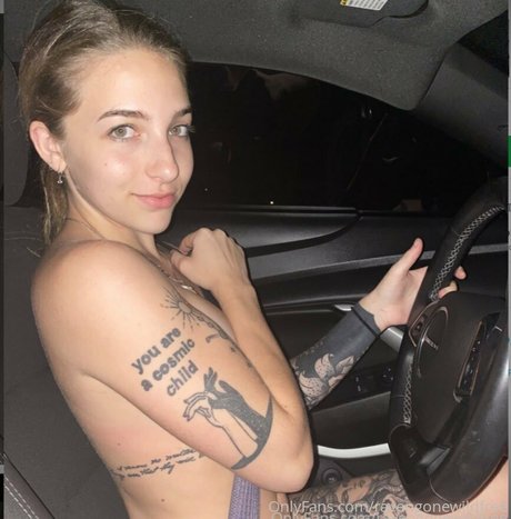 ravengonewildfree onlyfans leaks porn