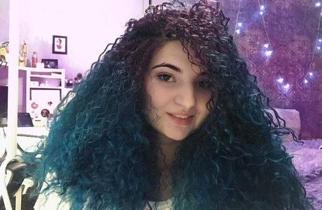 marinamagic onlyfans pics