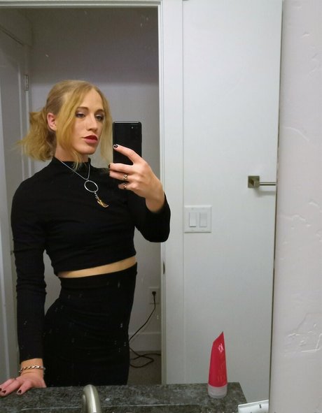 dahliainbloom1 onlyfans leaks porn