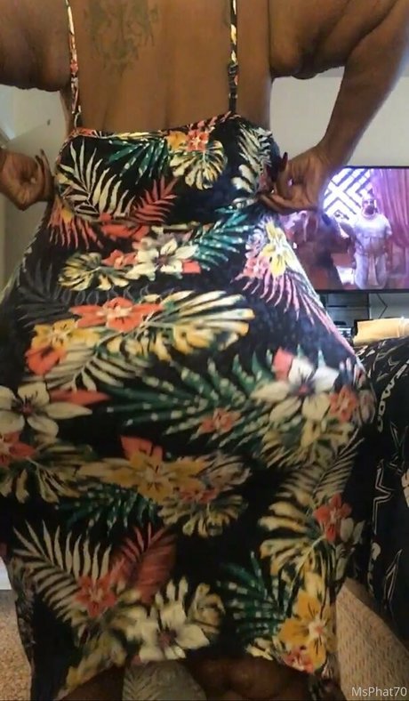 msphat70 onlyfans strip