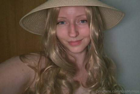 KissMyHips leaked onlyfans pictures