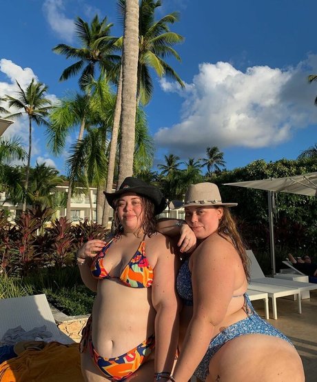 LuciaMaison onlyfans pictures