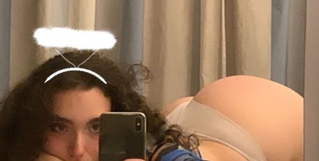 Martina Campo Martic strip onlyfans