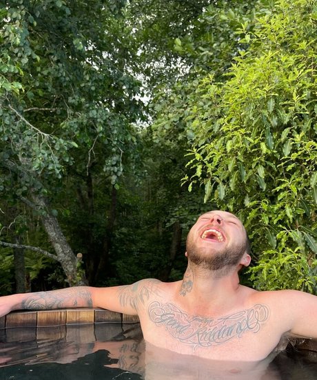 ellaredmond onlyfans leaks.