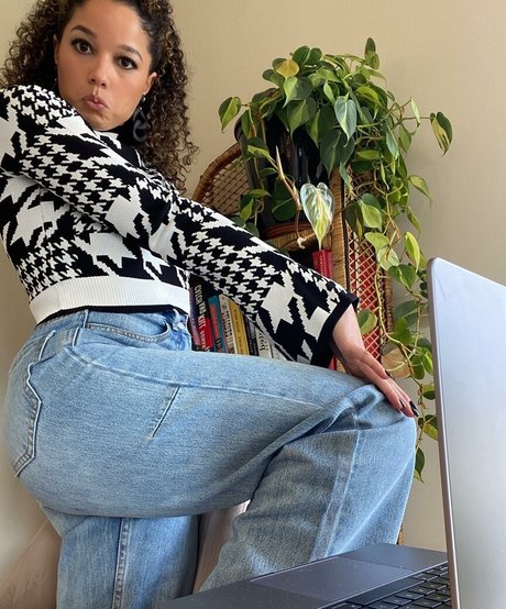 Alisha Wainwright leaked onlyfans photos