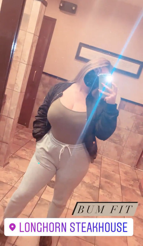 Bianca C onlyfans model images