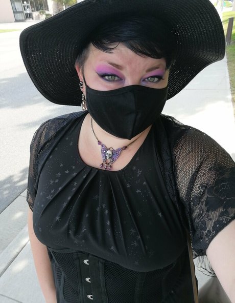 victoriavixenfree onlyfans sex tape