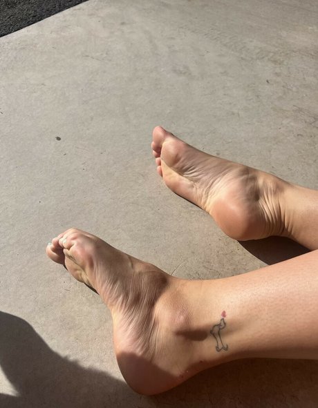 Rory Eliza onlyfans hot