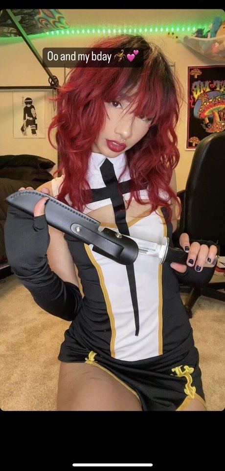 Yourtokengirl tits onlyfans