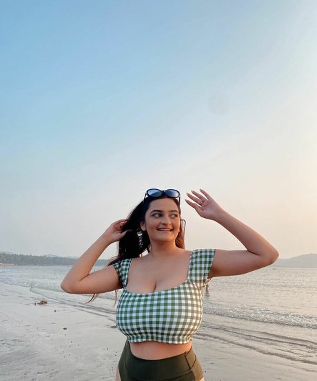 Sonali Malhotra onlyfans sex tape