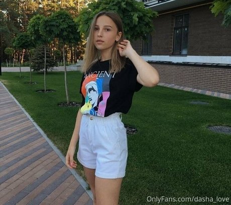 dasha love onlyfans leaked.