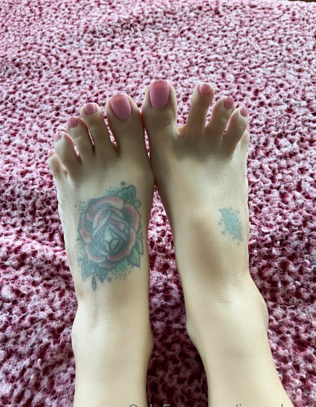 janaghost onlyfans topless