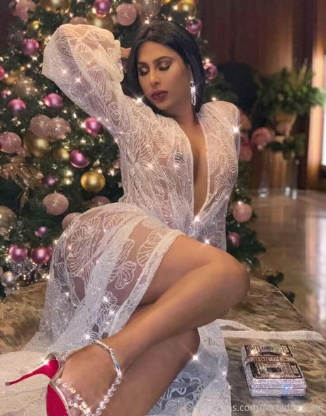 big tits teen onlyfans beautiful self-portrait