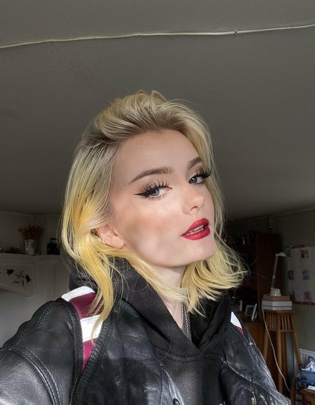 rebecccamua onlyfans sex tape