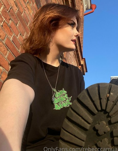 rebecccamua onlyfans photo