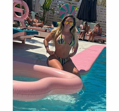 Sophie Defoe onlyfans nudes leaked