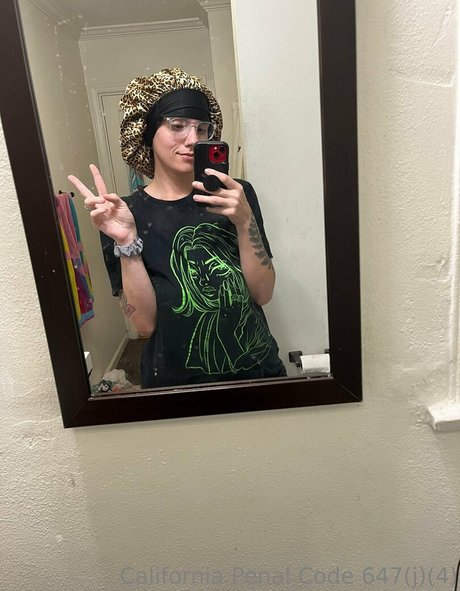 whimsicalgoth nude leaked onlyfans