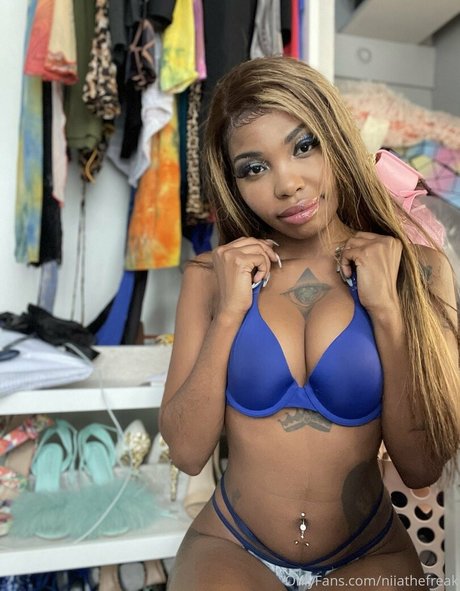 niiathefreak xxx onlyfans