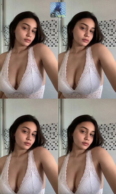 Analag a naked onlyfans