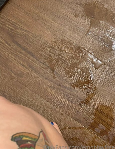 emobbwfree onlyfans photos