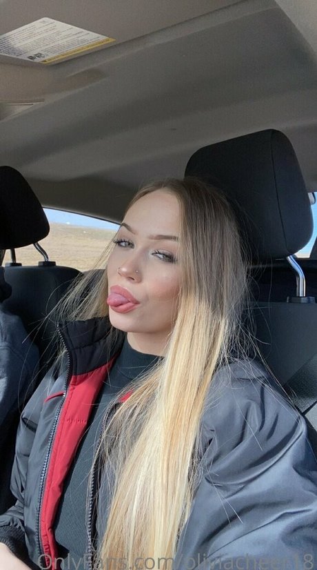 oliviacheer18 onlyfans de