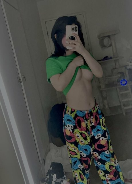 nweeki onlyfans full