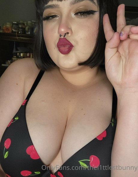 thick ass onlyfans art naked archive