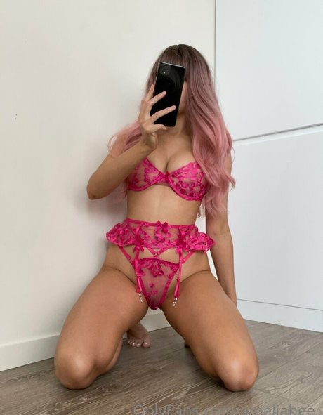ameliabee_ onlyfans naked leaks
