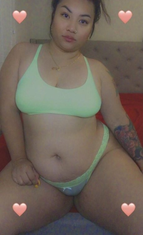 Luckylee onlyfans images