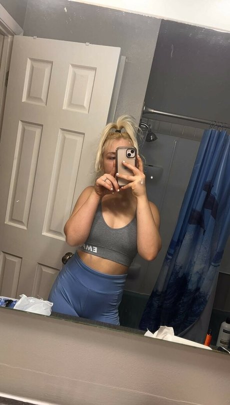 madithebaddiiii onlyfans photos