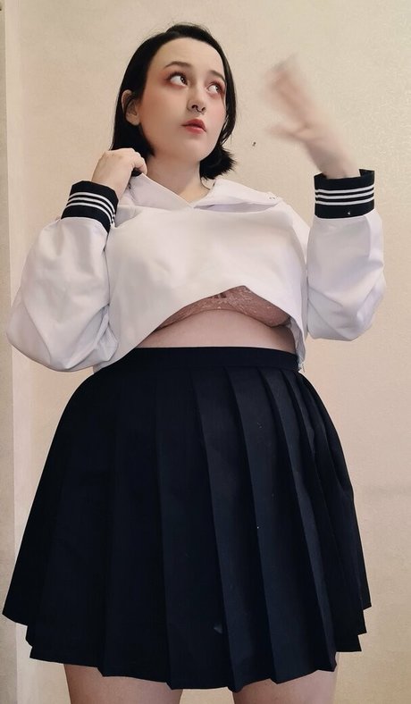 clementinaswansong free boobs onlyfans