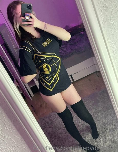 SleepyDinosaur free onlyfans