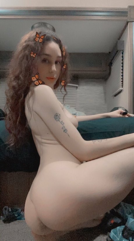 leahjonessxo onlyfans pictures