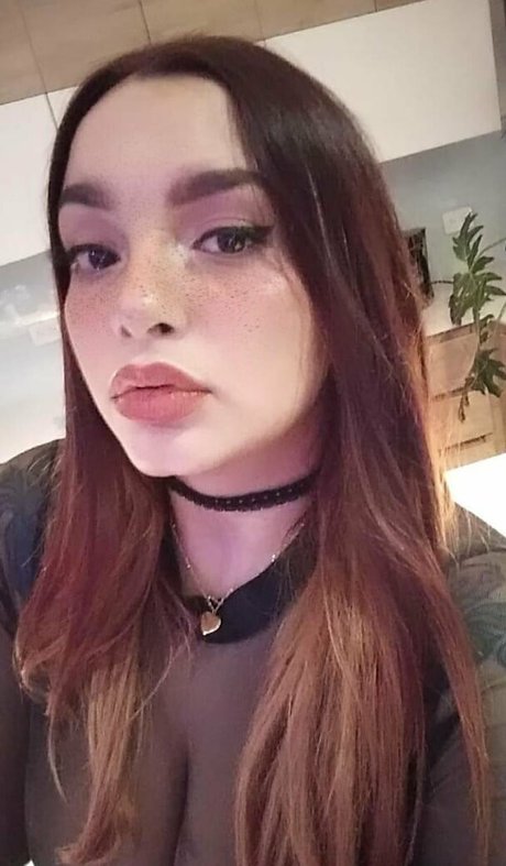 selvamiklosfree onlyfans content type