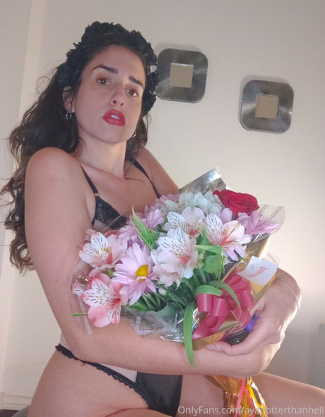 ayahotterthanhell naked onlyfans