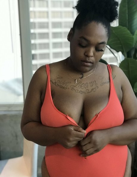 jchanel12 onlyfans nude