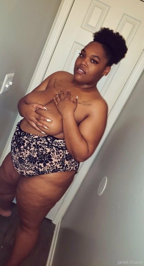 jchanel12 sexy onlyfans