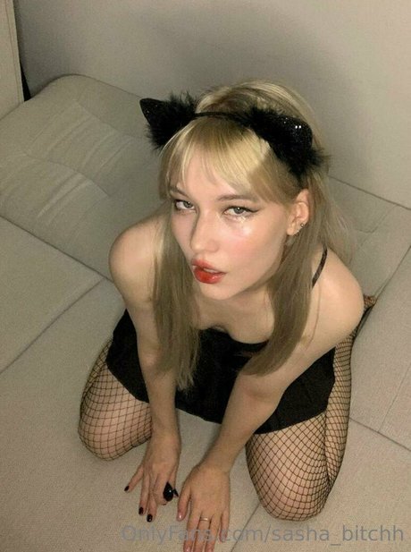 sasha bitchh onlyfans nude photos