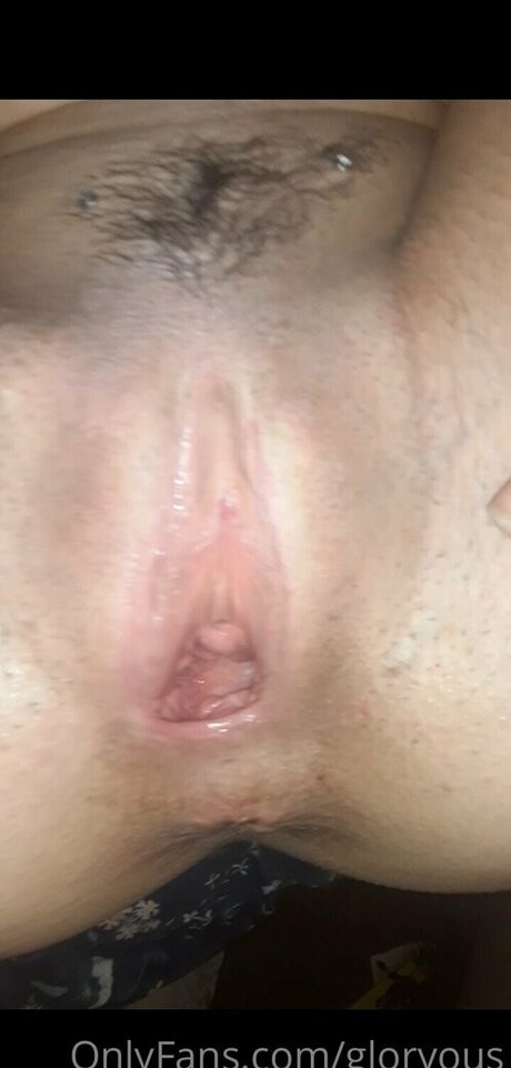 gloryous onlyfans boobs